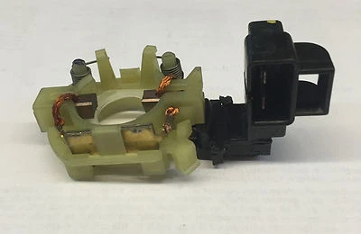 WINDOW LIFT MOTOR BRUSH ASSY fits: SATURN SC SL SW SERIES 1991-1996 (NEW VALEO) - Image 1 of 4