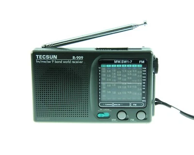 Tecsun R-909 AM/FM SW shortwave portable multiband radio receiver - Image 1 of 4