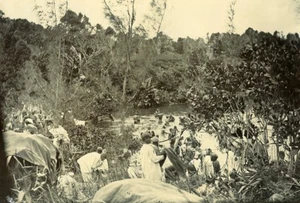 Madagascar Group Bathing in the Forest Old Photo Ramahandry 1910' - Picture 1 of 3
