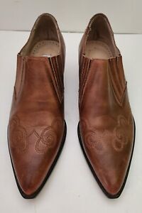 Vintage Guess Women’s Size 8.5 Brown Leather Ankle Booties