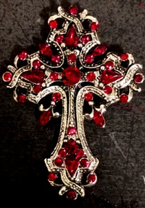 Vintage Statement Ruby Red Crystal Filigree Cross Brooch/ Pendant In Silver Tone - Picture 1 of 2