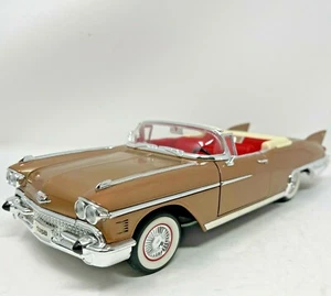 1:18 Cadillac Eldorado Biarritz 1958 Die Cast Model Road Signature  - Picture 1 of 12
