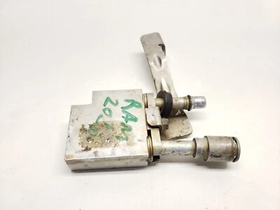 RAM 2500 3500 2019-2023 transmisión 6,7 enfriador de aceite bloque de línea 68359847AC Foto 1 de 3