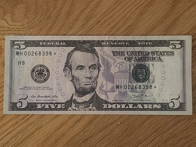 2013 $5 "STAR NOTE" ST LOUIS DISTRICT MH00268398* RUN #1 320K - Image 1 of 4