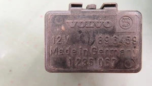 VOLVO 240 260 740 760 780 940 INTERMITTENT FRONT WIPER RELAY  896459 1235067 - Picture 1 of 6