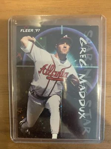 GREG MADDUX 1997 FLEER SOARING STAR INSERT CARD BASEBALL CARD # 8 C5939 - Picture 1 of 2