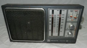 General Electric TV Sound Radio model no. 7-2945A - working - Picture 1 of 8