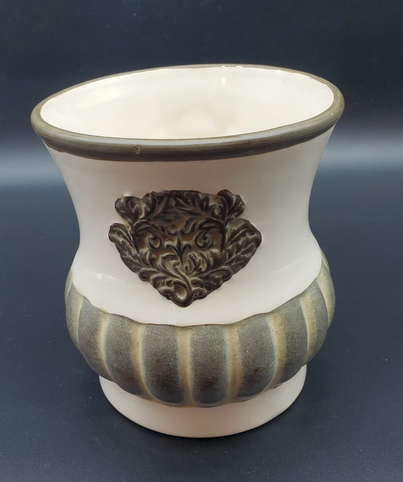 Southern Living Home Large Decor vase - Image 1 of 4