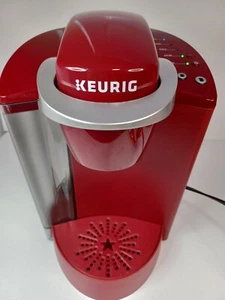 Keurig K-Classic Coffee Maker Single Serve K-Cup Pod Coffee Brewer Red Rhubarb - Picture 1 of 7