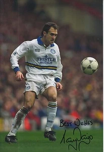 Tony Dorigo handsigniertes Leeds United 12x8 Foto 1. - Bild 1 von 1