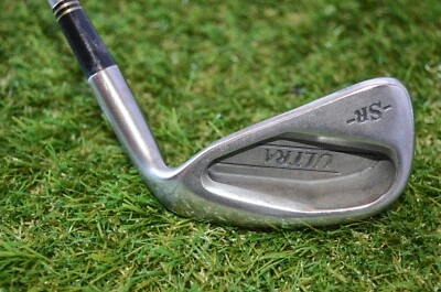 Wilson 	Ultra Sr	8 Iron 	Right Handed 	36.5"	Graphite 	Seniors 	New Grip  - Image 1 of 4