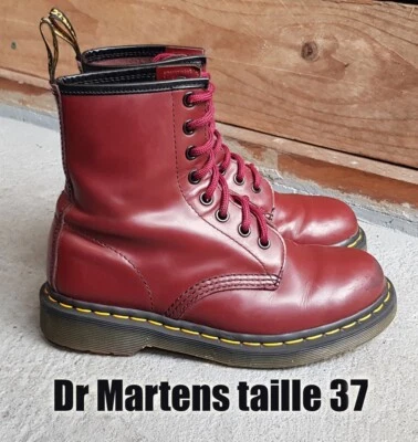 Dr MARTENS taille 37 UK4 cuir Bordeaux 1460 smooth - Immagine 1 di 4