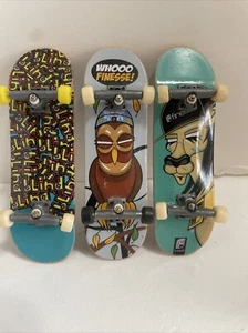 Lot of 3 Used Tech Deck Fingerboards Skateboards - Picture 1 of 5