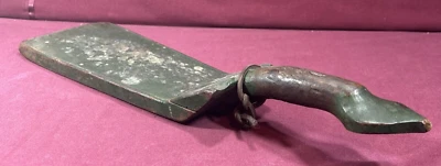 Antiguo tablillo de madera tallado a mano c.1865 Klapptra pala arte popular 16" Foto 1 de 4