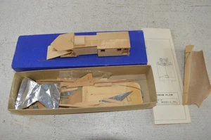 Ambroid HO K-10 Winged Snow Plow Kit - Picture 1 of 2