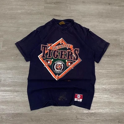 Detroit Tigers Tee Shirt Reprint Gift Fan Shirt  AN63563 - Image 1 of 2