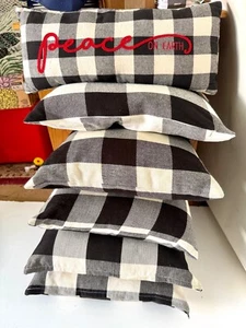 Black White Buffalo Check Pillows 4 w/Down Insert 2w/Cotton insert. Set of 6 - Picture 1 of 5