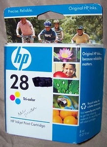 NUEVO, genuino OEM HP 28 cartucho de tinta tricolor (C8728AN) SINGAPUR ABR 2010 - Imagen 1 de 2