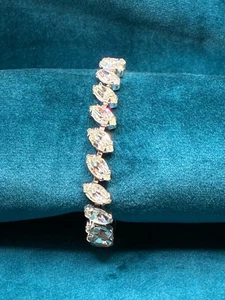 Vintage Weiss Clear Rhinestone Bracelet Marquis Prong Set Classic Elegance 7" - Bild 1 von 5