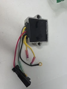 Regulador de voltaje rectificador para Mercury 883072T2 854515T2 893640-002 883071T1 - Imagen 1 de 4