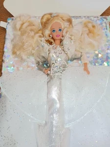Barbie 1992 Holiday Special Edition.  Read Description Below  - Picture 1 of 6