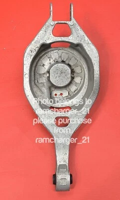 Brazo de control inferior trasero izquierdo Nissan Altima 2007-2009 soporte de resorte 551B0JA000 Foto 1 de 3