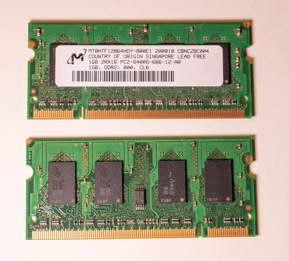 Mémoire  RAM PC Portable Micron 2Go (2 x1Go) DDR2-800 SODIMM - Photo 1/1