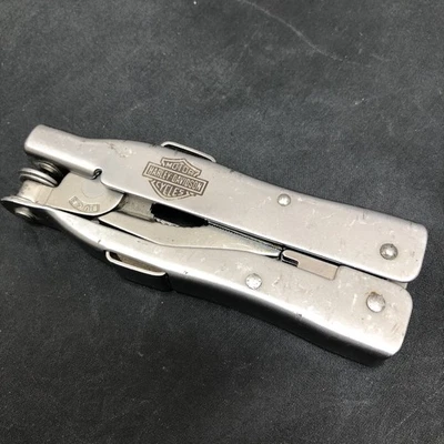 BUCK HARLEY DAVIDSON MULTI TOOL Used - Image 1 of 4