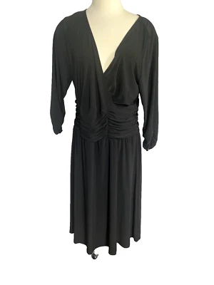 Vestido feminino NY Collection tamanho 1X preto gola V manga 3/4 NOVO minimalista - Imagem 1 de 4