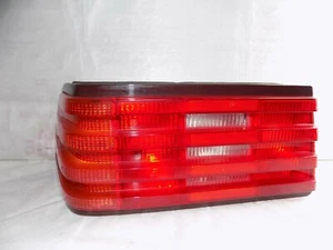 1996-1998 MERCEDES-BENZ S CLASS SL500 LEFT DRIVER SIDE TAIL LIGHT OEM 1298203164 - Picture 1 of 12