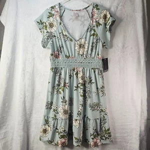 No Boundaries Juniors Babydoll Floral Dress Short Sleeves V-Neck Size L (11-13) - Picture 1 of 11