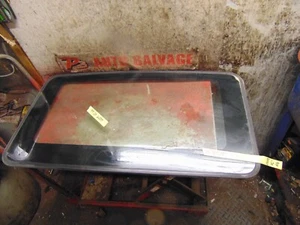 95 96 97 98 99 Infiniti I30 oem factory sunroof sun roof glass window - Picture 1 of 3