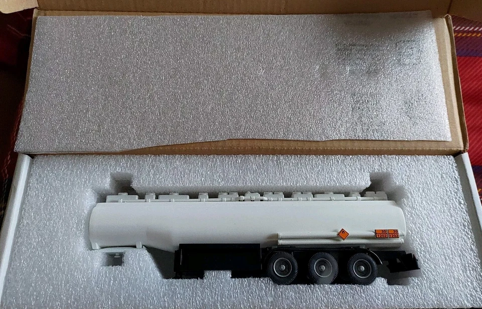 Old Cars Cisterna Bianco  1/43 - Immagine 1 di 4