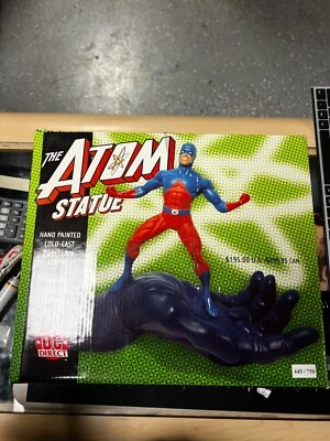 The Atom Statue JLA The Hand of Batman DC Direct 2004 Limited Edition #445/750 - Image 1 of 4