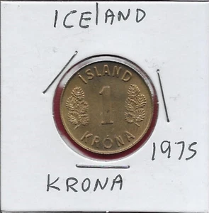 ISLANDIA 1 CORONA 1975 ESCUDO DE ARMAS ISLANDÉS ENVUELTO POR LOS CUATRO PR TRADICIONALES - Imagen 1 de 2