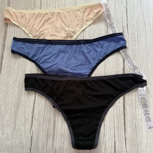 Paquete de 3 tangas de tiro natural MoveCalm™ surtidas Hanky Panky talla M - Imagen 1 de 3