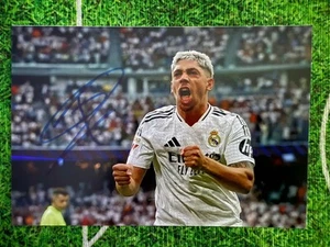 Handsigniertes Foto VALVERDE signed Real Madrid Autogramm France Signiert - Bild 1 von 2