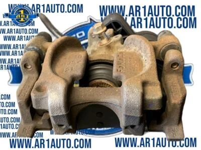 Pinza de freno trasera izquierda Ford Escape disco de 4 ruedas opcional 2017 2018 2019 Foto 1 de 4