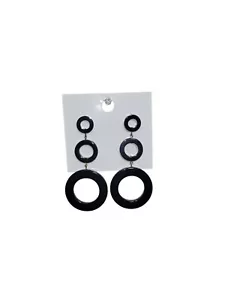 Lightweight Graduated Black Rings 3⅝" Long Dangle Post Earrings Forever 21 -New - Picture 1 of 5