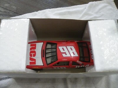 RCA Racing 1997 Jeremy Mayfield #98 RCA Thunderbird 1 Of 5,000 1:24scale - Image 1 of 4