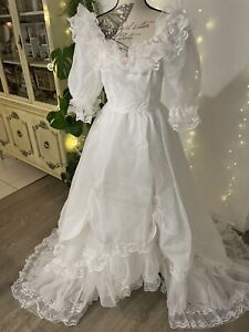 Vintage Frilly Ruffle Floral Lace Train Formal Bridal Wedding Gown Dress Sz 10