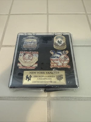 New York Yankees 2000 World Series Champion Limited Edition Pins Wrapped - Image 1 of 4