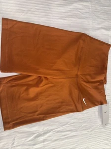 Nike Woman’s Biker Shorts - Picture 1 of 7