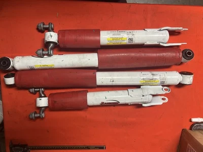 2020-2025 GMC Sierra Chevrolet Silverado 2500HD 3500 Rancho Shock Strut Set OEM - Image 1 of 4