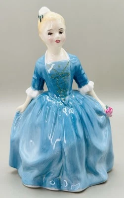 Royal Doulton England HN2154 A CHILD FROM WILLIAMSBURG Figurine Vintage 1963 - Image 1 of 4