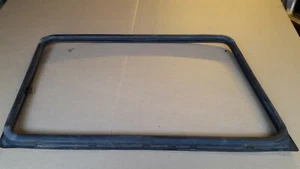 Grommet Frame Door Window Frame Right 3Tür for Hyundai Galloper - Picture 1 of 2