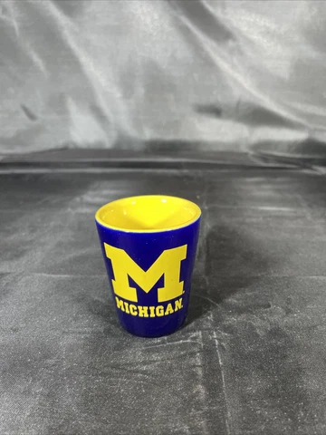 UNIVERSITY OF MICHIGAN SHOT GLASS BLUE & GOLD Cover