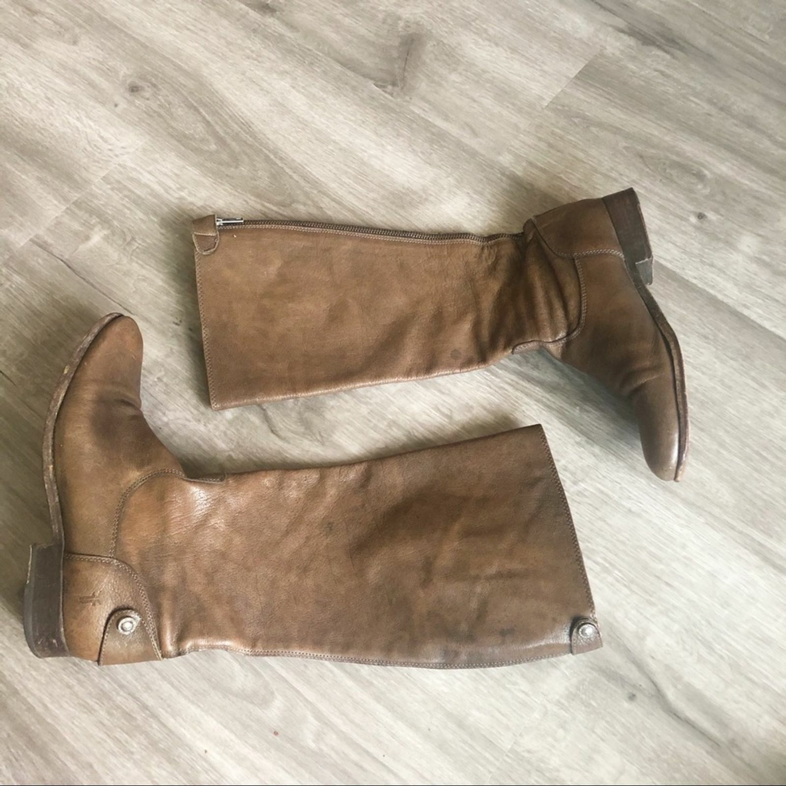 melissa back zip frye boot