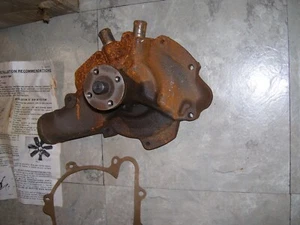 NOS 1968-70 Oldsmobile 442 Cutlass 350 400 455 W/O A/C water pump 230899 - Picture 1 of 8