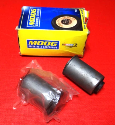 🔥 Buje brazo de control inferior delantero Moog K200258 (NUEVO) Jeep Liberty 2002-2007 Foto 1 de 4